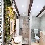 Planinska Kuca 